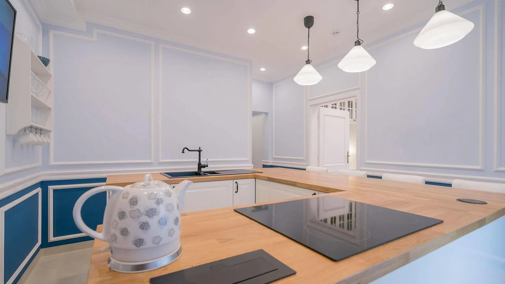 Revelton Suites Karlovy Vary Aparthotel