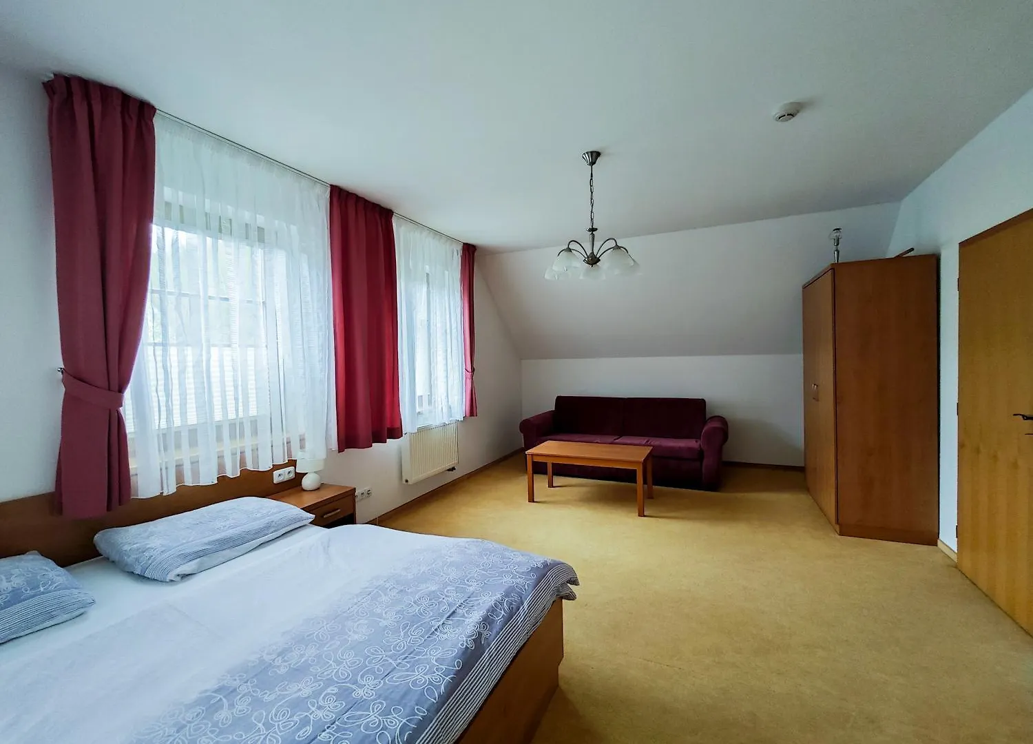 Geyserpark Village Karlsbad Tschechische Republik