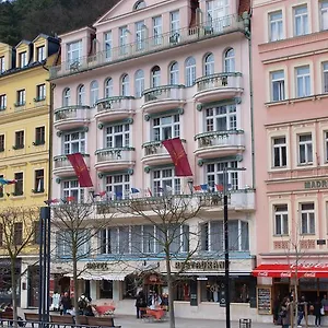 Ea Jessenius Hotel