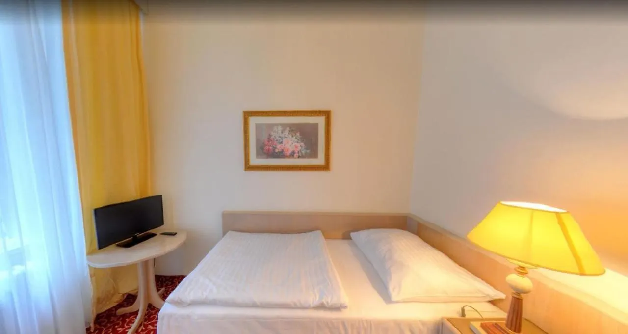 Romania Hotel Karlovy Vary