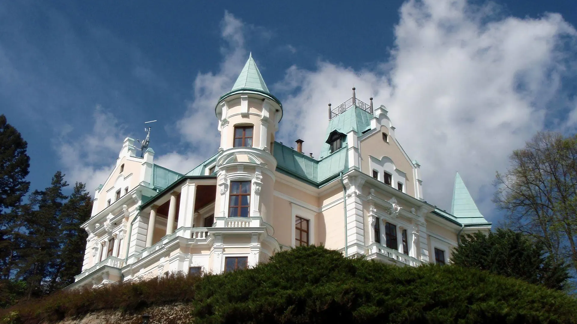 Hotel Royal Golf Karlowe Wary Czechy