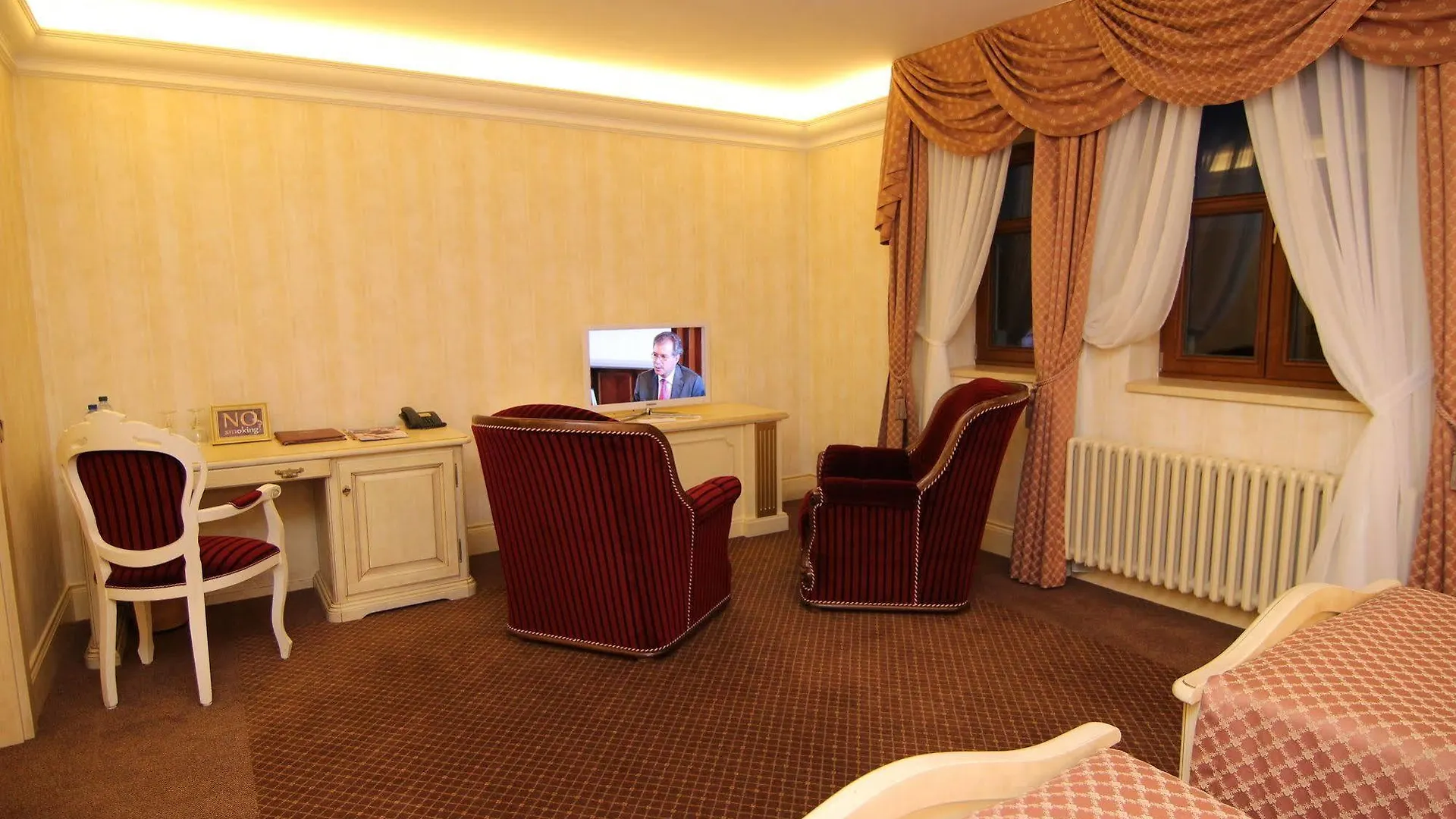Hotel Royal Golf Karlowe Wary 4*,