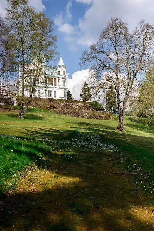 Hotel Royal Golf Karlowe Wary 4*,