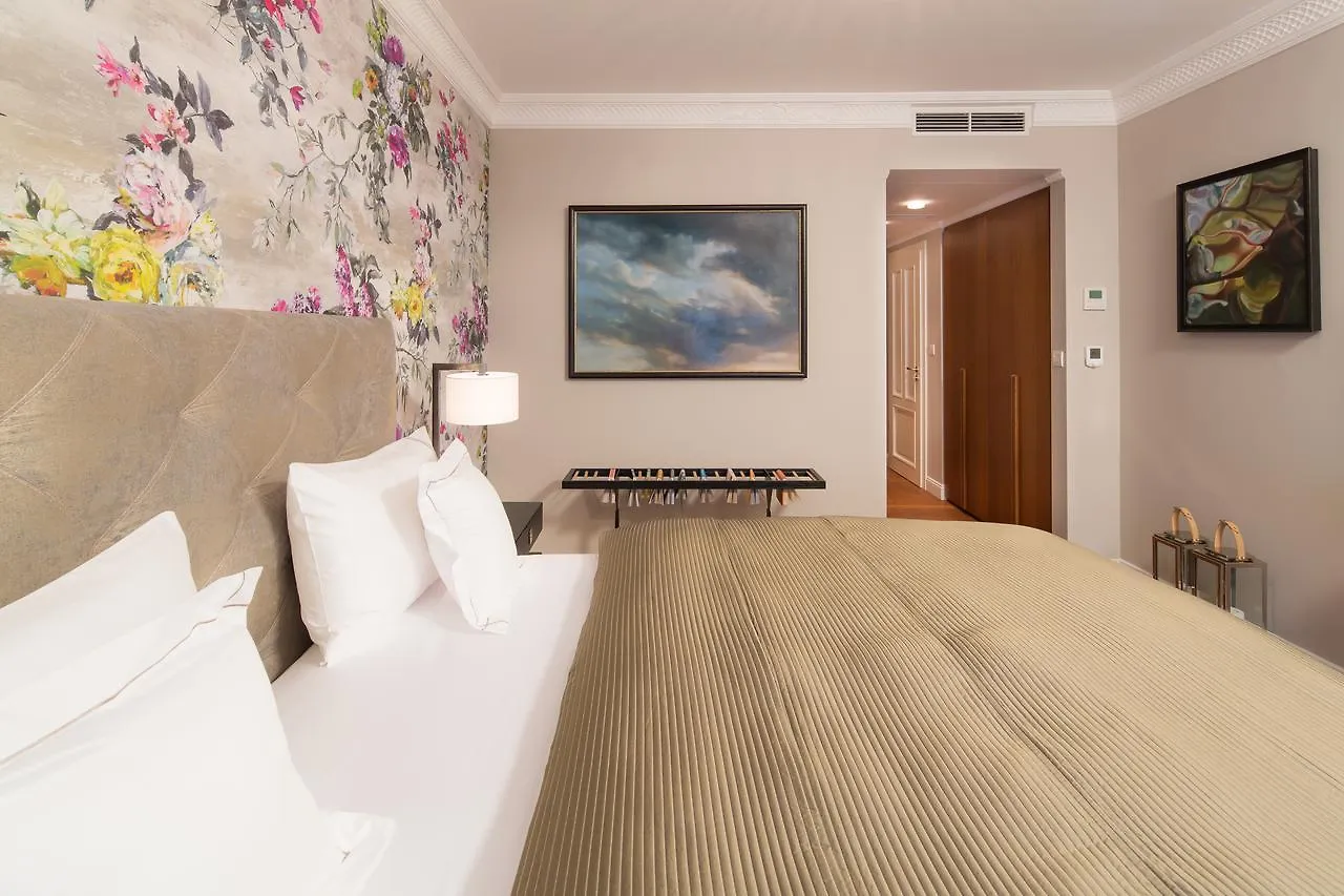Rubin Luxury Apartments (Adults Only) Karlovy Vary 5*,  Czech Republic