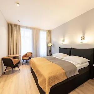 https://hotel-san-marco-abri.praguehotelsweb.com