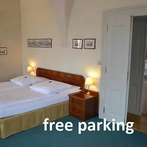 Adalbert Ecohotel Прага