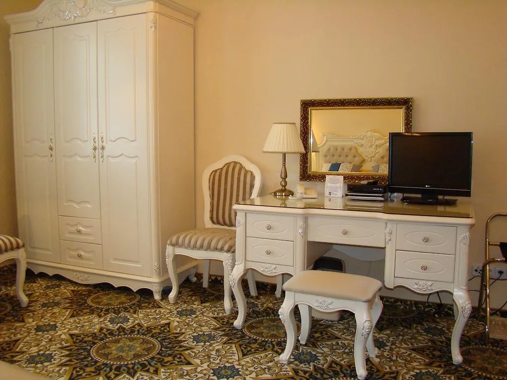 Hotel Saint Petersburg Карловы Вары