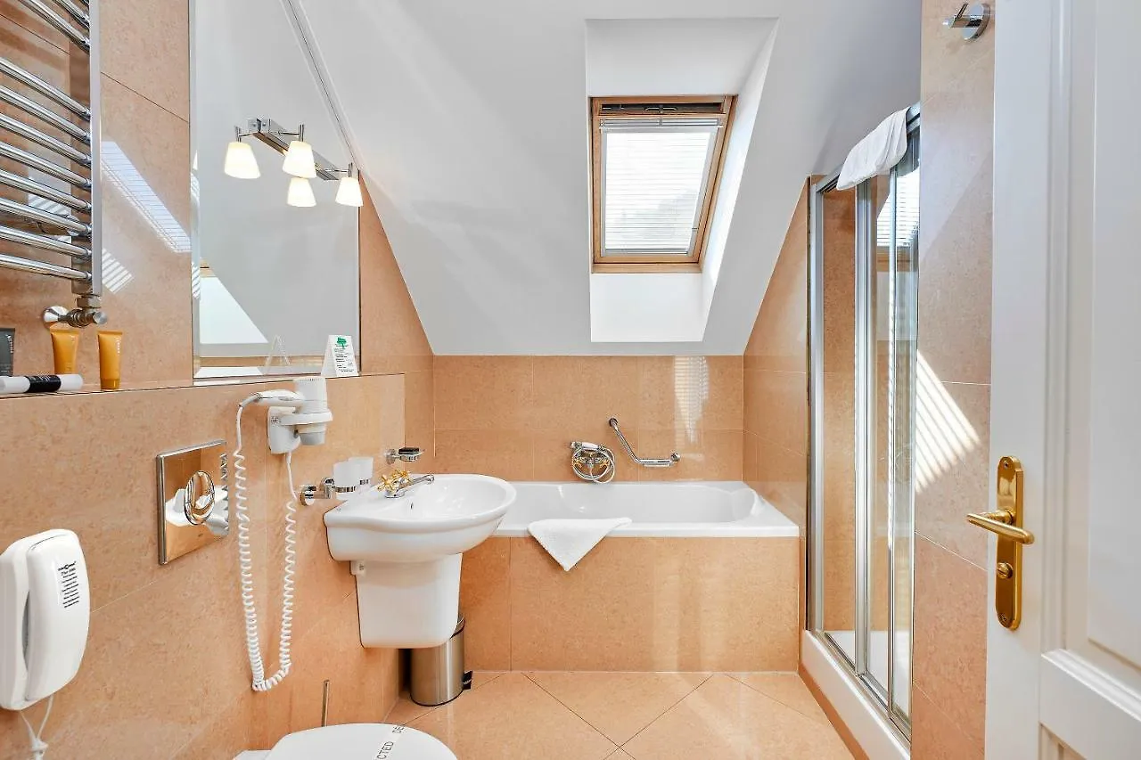 ****  Salvator Hotel Karlovy Vary República Checa