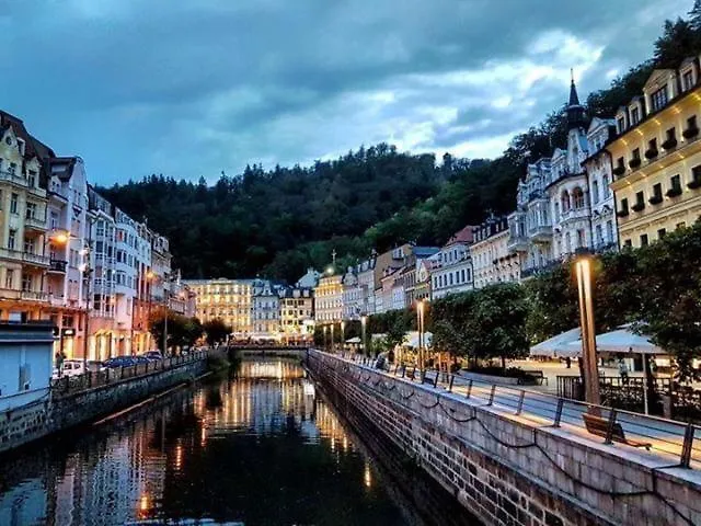 Slunecni Lazne Aparthotel Karlovy Vary
