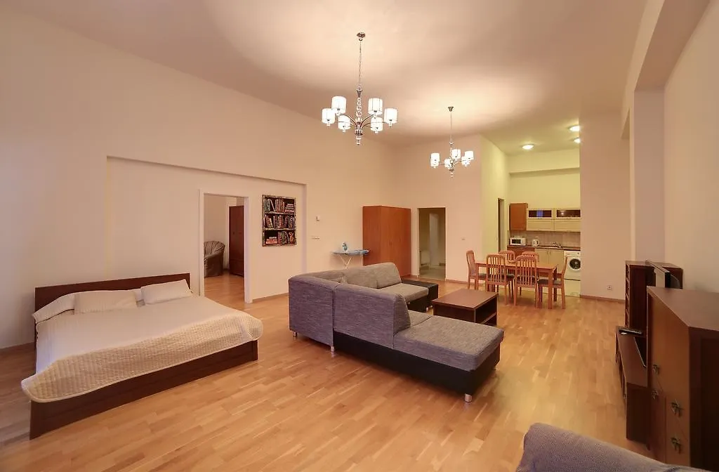 Slunecni Lazne Apartments Karlsbad Aparthotel