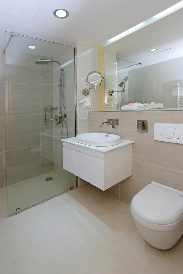 Spa Hotel Iris Karlovy Vary