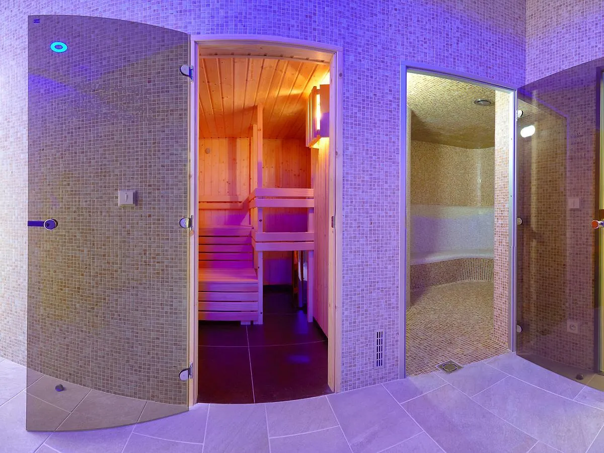 ****  Spa Hotel Iris Karlovy Vary Czech Republic