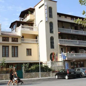 Martini 3* Vlorë