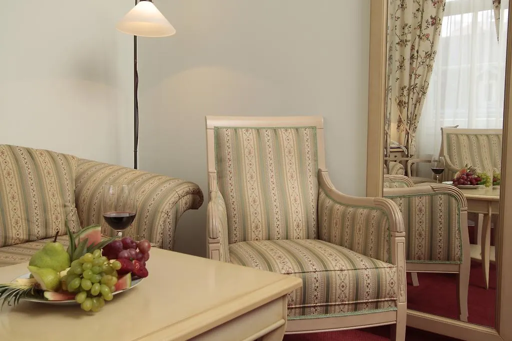 Spa Hotel Schlosspark Karlovy Vary 4*,