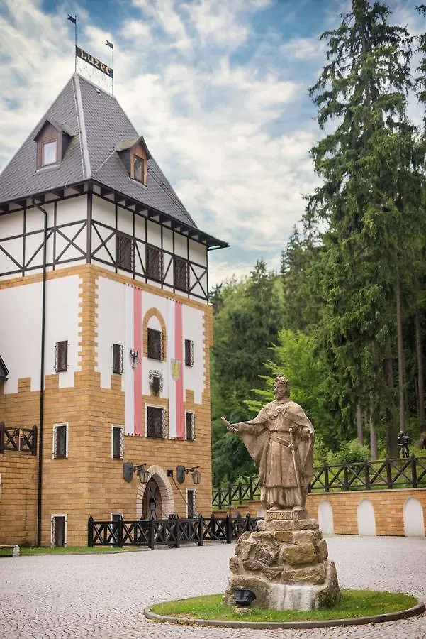Zámek Lužec Spa&Wellness Resort Karlsbad 4*,