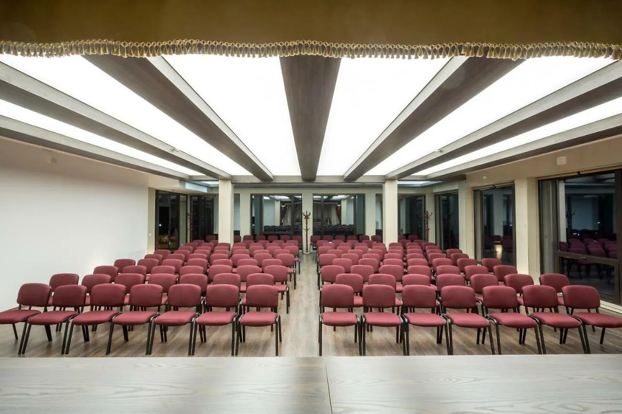 **** Hotel Zamek Luzec Spa & Wellness Resort Karlsbad Tsjechië