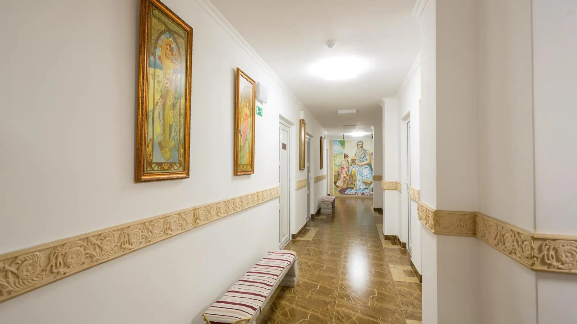 Hotel Zamek Luzec Spa & Wellness Resort Karlovy Vary