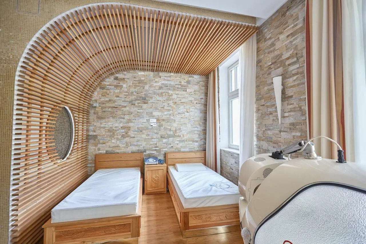 Apartment Villa Dionysus Karlsbad 0*,