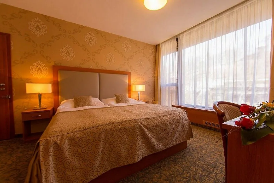 Hotel Thermal Карловы Вары