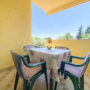https://olga-novigrad-istria.in-istria.net