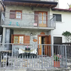 https://casa-anna-montemezzo.it-lombardy.com