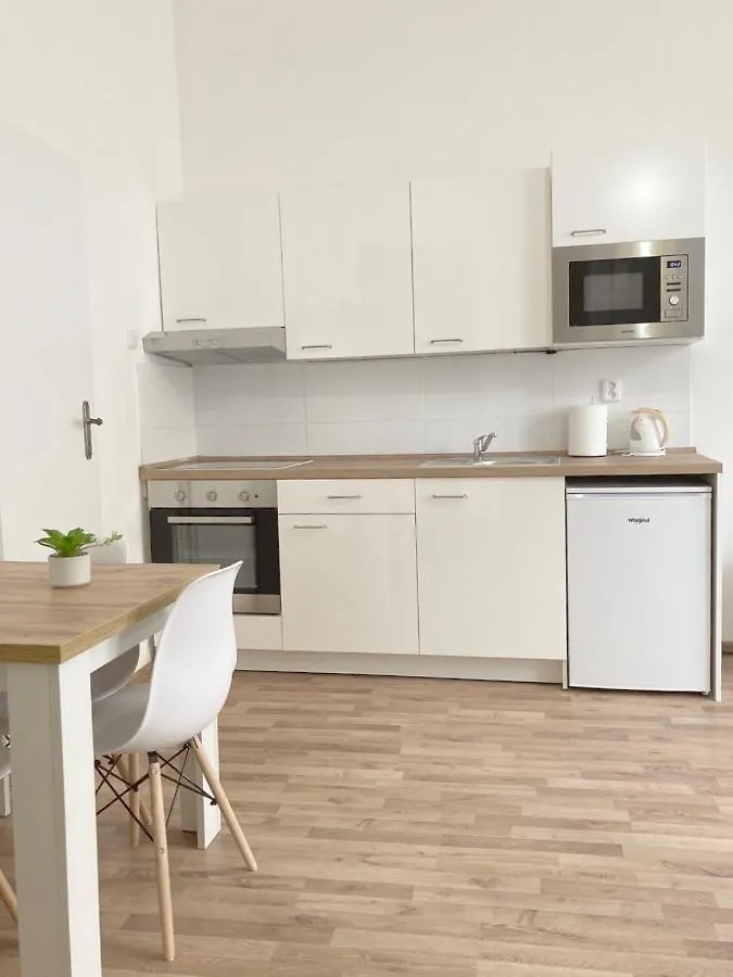 Three Rings Apartments Karlsbad
