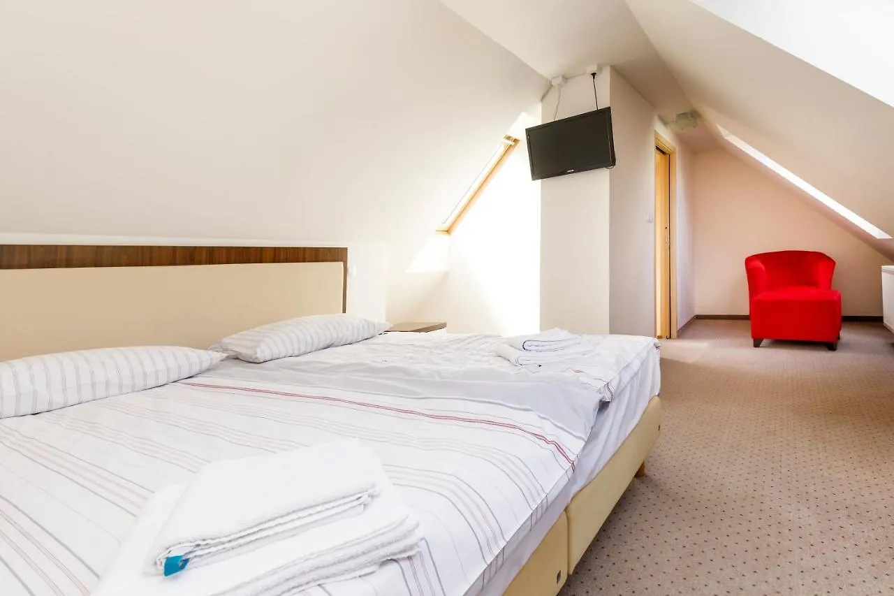 Apartmany U Divadla Karlsbad