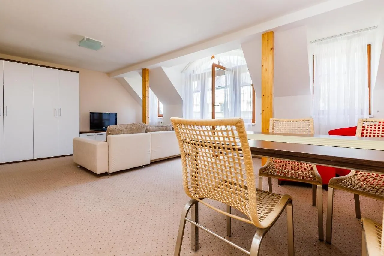 Apartmany U Divadla Karlsbad Aparthotel