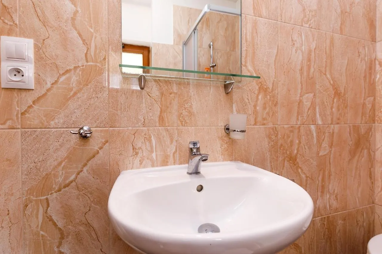 Apartmany U Divadla Karlsbad Aparthotel