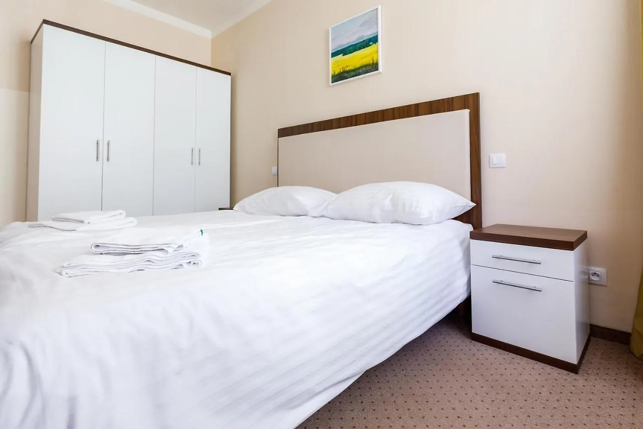 Apartmany U Divadla Karlsbad Aparthotel