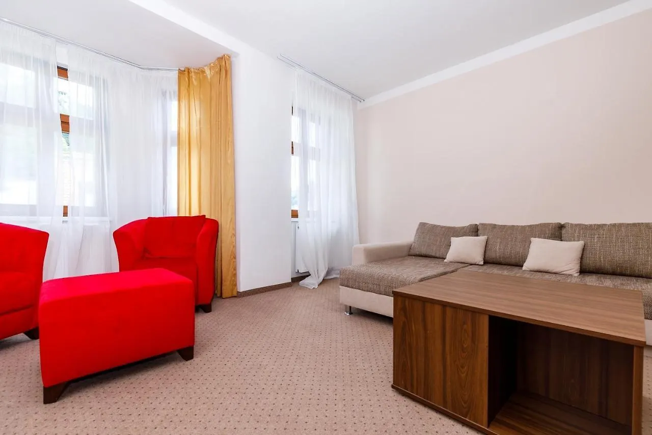 **** Aparthotel Apartmany U Divadla Karlsbad Tschechische Republik