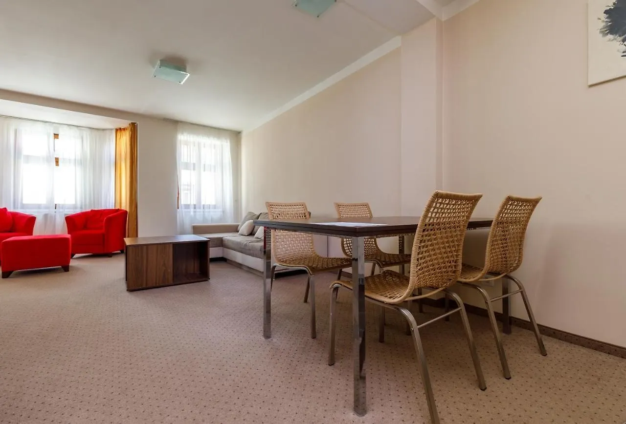 Apartmany U Divadla Karlsbad 4*,  Tschechische Republik