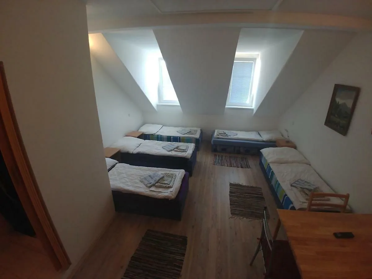 Aparthotel Kv Apartmans Varsavska Karlovy Vary