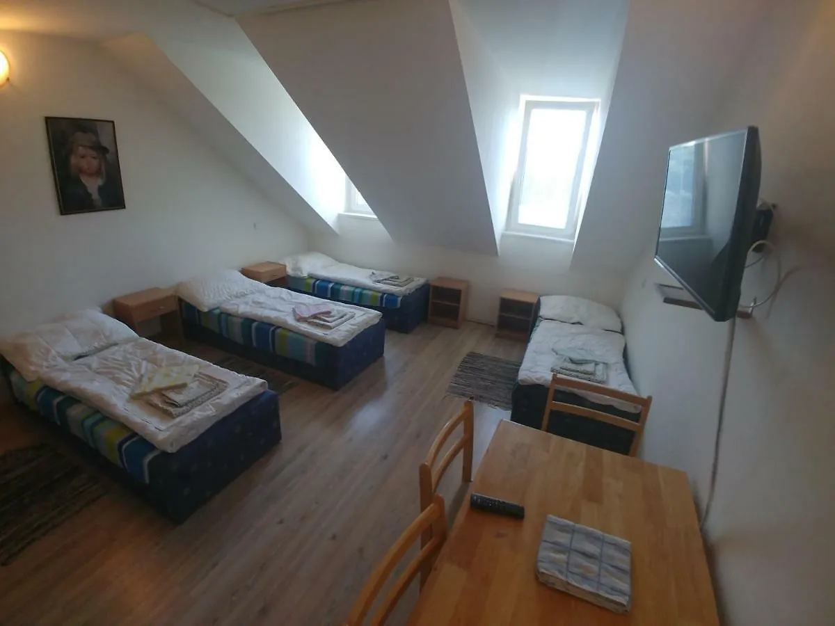 Kv Apartmans Varsavska Karlovy Vary Aparthotel