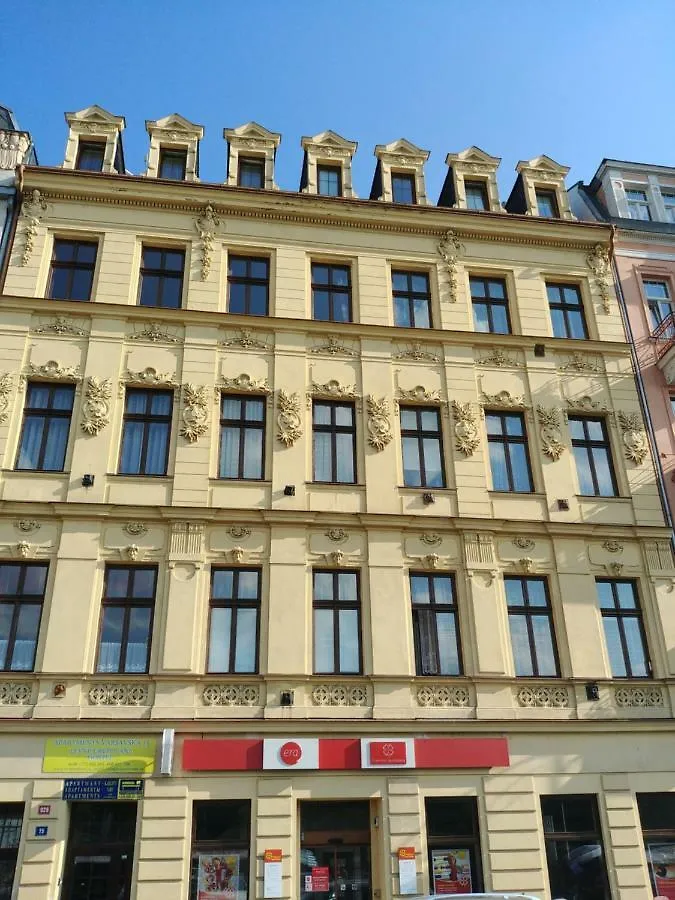 Aparthotel Kv Apartmans Varsavska Karlovy Vary