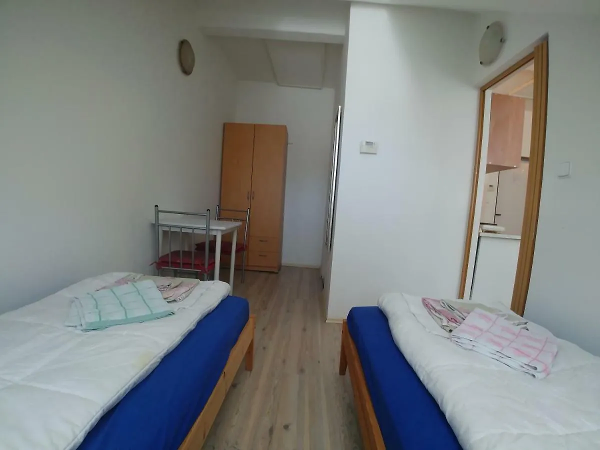 Kv Apartmans Varsavska Karlovy Vary Aparthotel