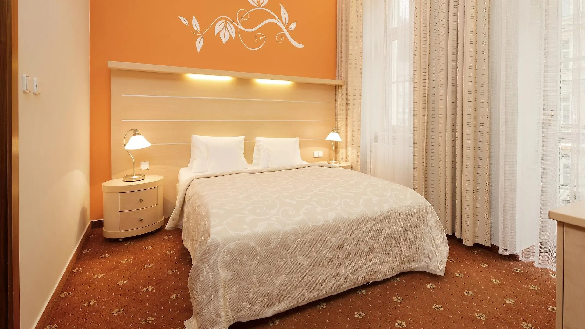 Venus Hotel Karlovy Vary 4*,  Czech Republic