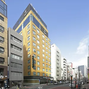 Candeo Shimbashi 4* Tokio