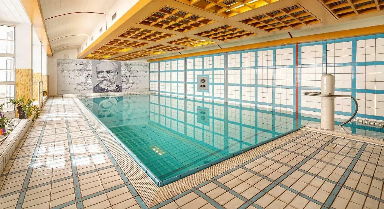 Отель Dvorak Spa & Wellness Карловы Вары