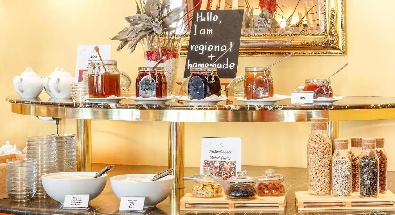**** Hotel Dvorak Spa & Wellness Karlsbad Tsjechië