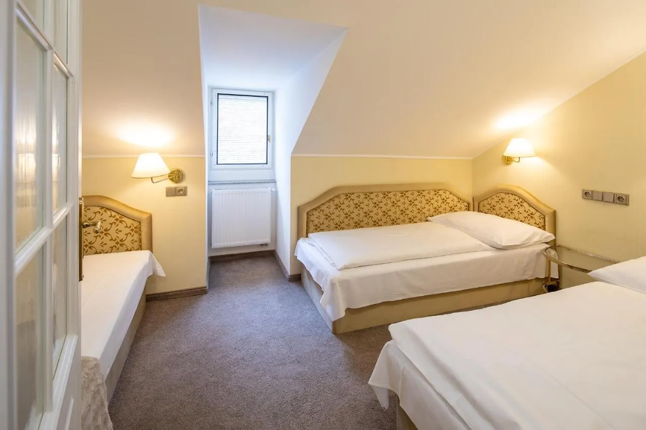 Villa Basileia Riverside Karlovy Vary Hotel