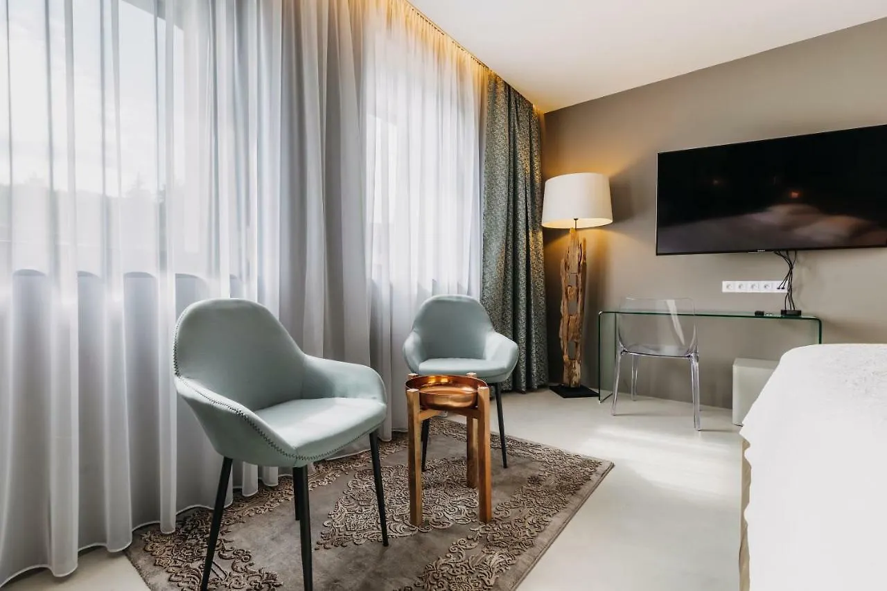 Villa Bricola - Boutique Apartments Karlsbad