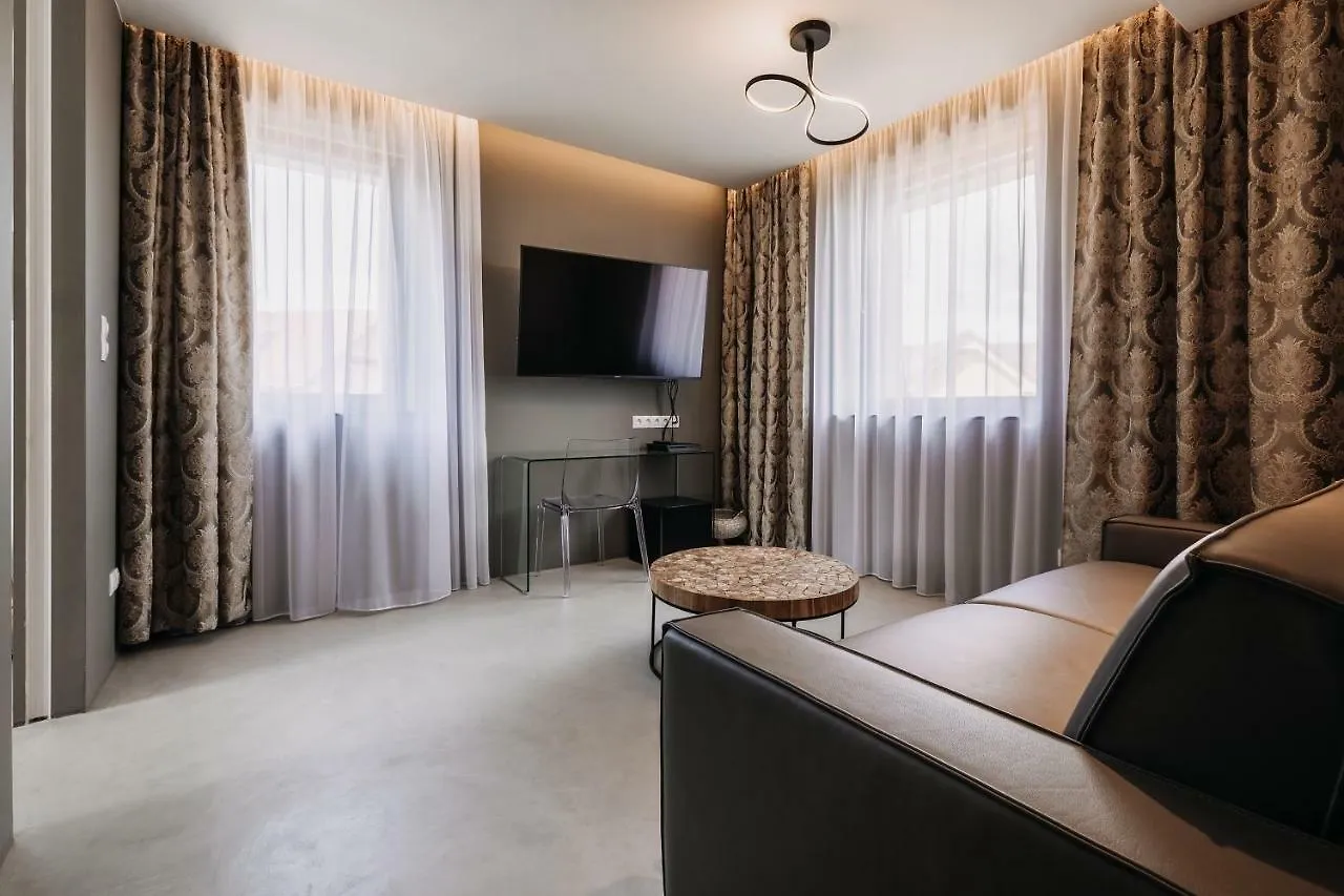 **** Aparthotel Villa Bricola - Boutique Apartments Karlovy Vary Czech Republic