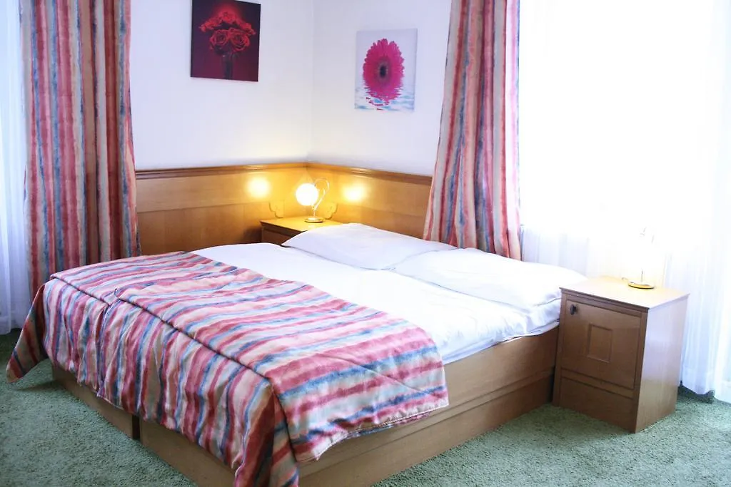 Villa Charlotte Karlovy Vary Hotel