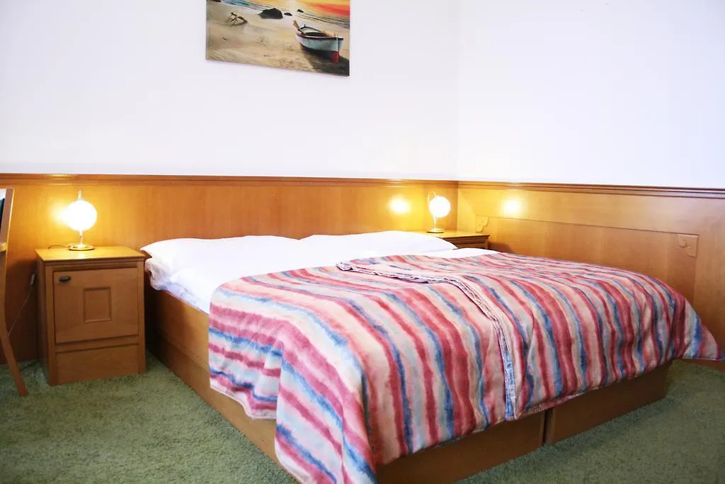 Hotel Villa Charlotte Karlowe Wary
