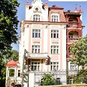 Apartment Apartman Vila Bayer, Karlsbad