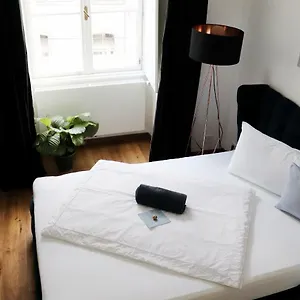 Downtown Vienna, 5*city Hofburg Palace Wien